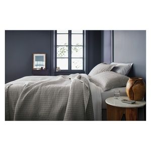 Fieldcrest Diamond Matelasse Coverlet 